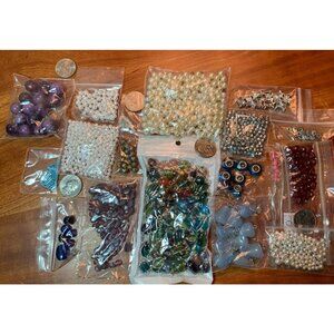 Huge Lot Of Assorted Jewelry Beads Pearls Glass & Metal Ready For Crafting Fun